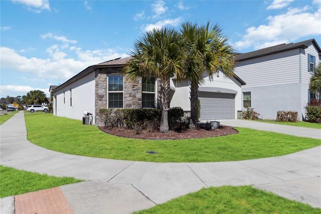 17241 GOLDCREST LOOP, Clermont, FL 34714