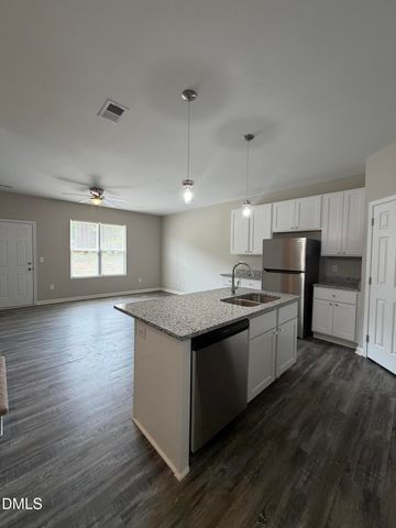 882 John Street, Clayton, NC 27520