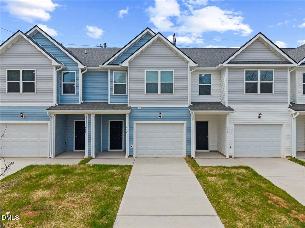 882 John Street, Clayton, NC 27520