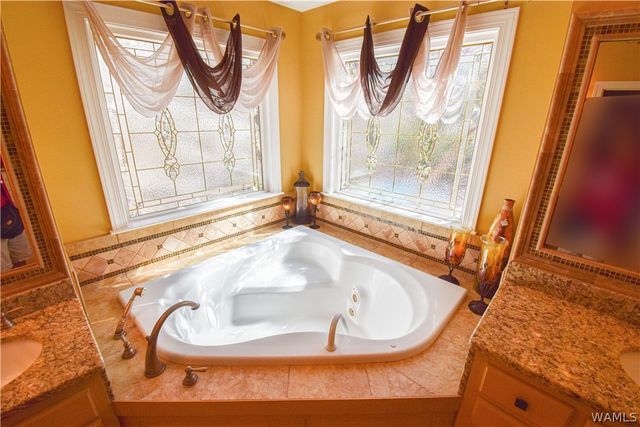 3621 Oak Glen, Tuscaloosa, AL 35406