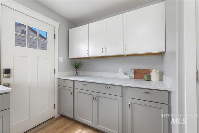 372 Madrin St, Twin Falls, ID 83301