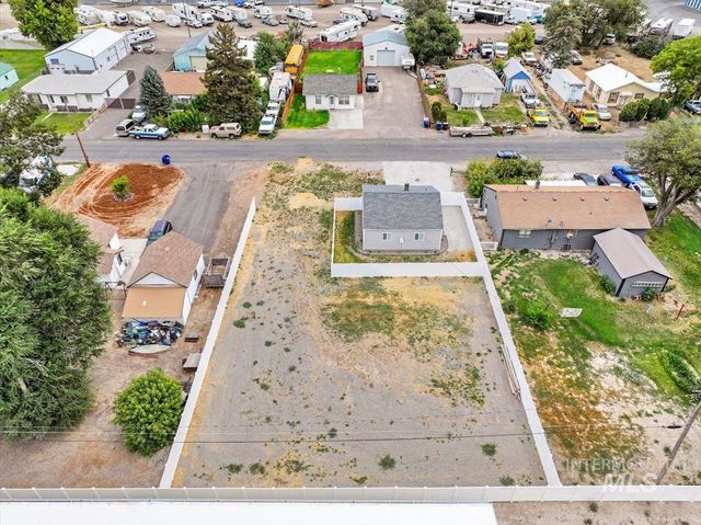 372 Madrin St, Twin Falls, ID 83301