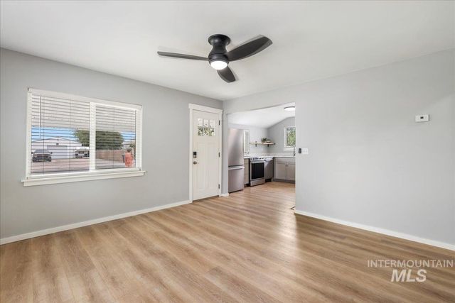 372 Madrin St, Twin Falls, ID 83301