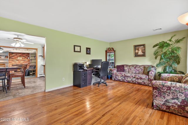 398 Lakewood Road, New Egypt, NJ 08533