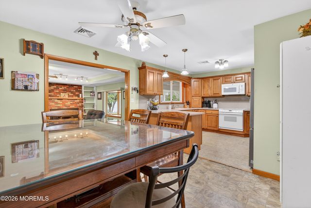 398 Lakewood Road, New Egypt, NJ 08533