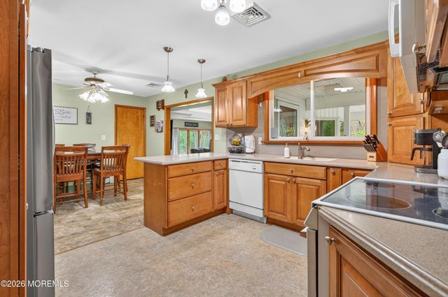 398 Lakewood Road, New Egypt, NJ 08533