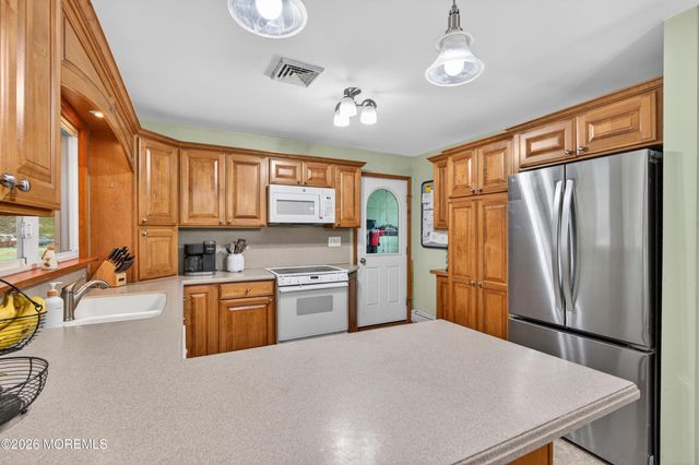 398 Lakewood Road, New Egypt, NJ 08533