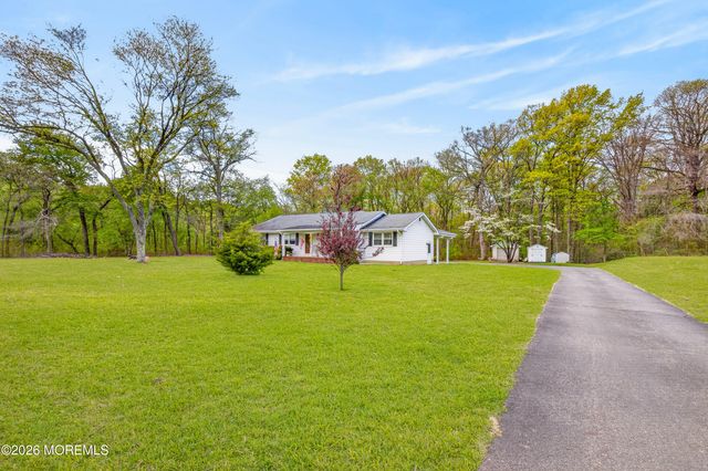 398 Lakewood Road, New Egypt, NJ 08533