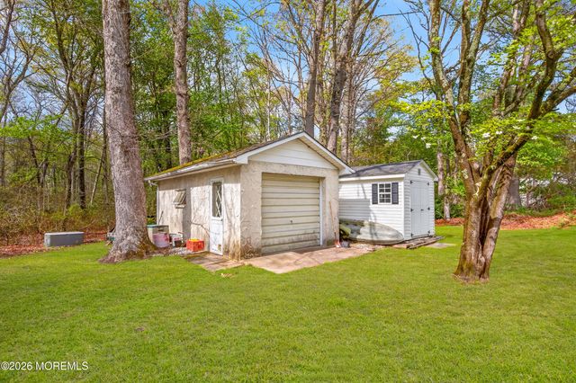 398 Lakewood Road, New Egypt, NJ 08533