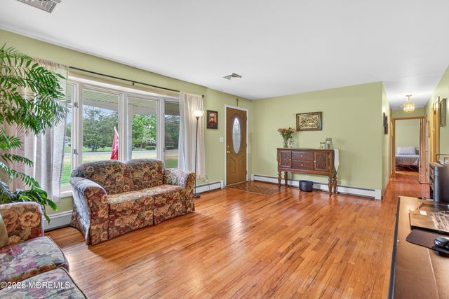 398 Lakewood Road, New Egypt, NJ 08533