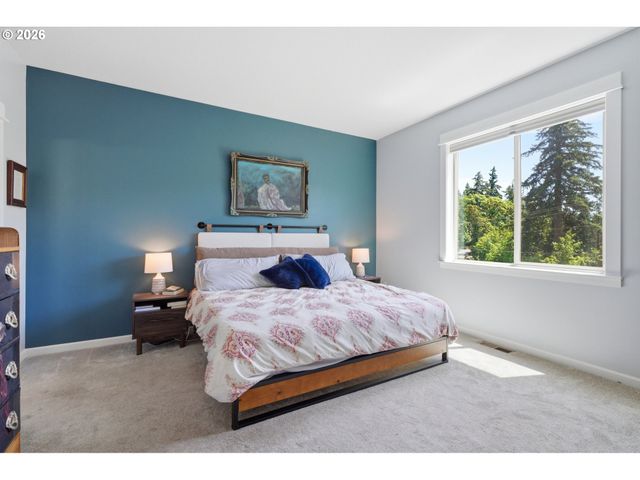 35580 ELK MEADOWS Dr, St Helens, OR 97051