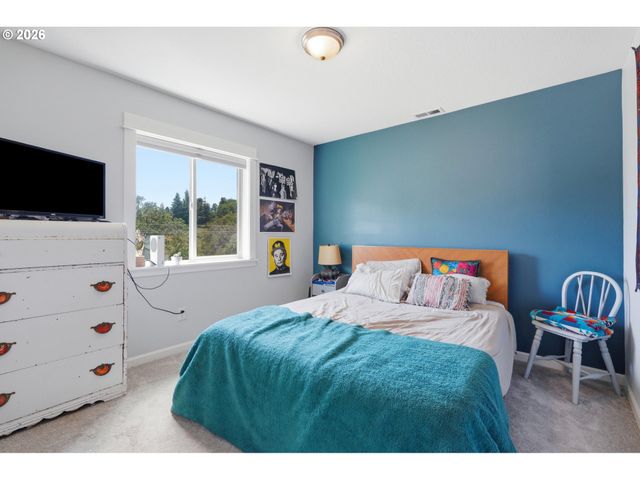 35580 ELK MEADOWS Dr, St Helens, OR 97051