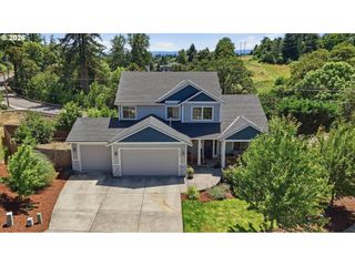 35580 ELK MEADOWS Dr, St Helens, OR 97051