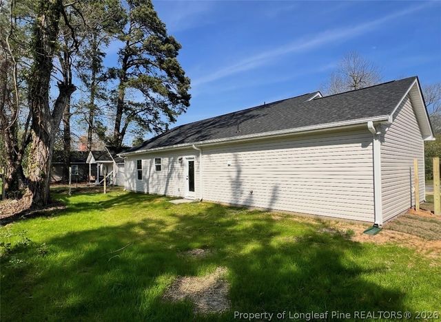 320 Currie Court, Fayetteville, NC 28301