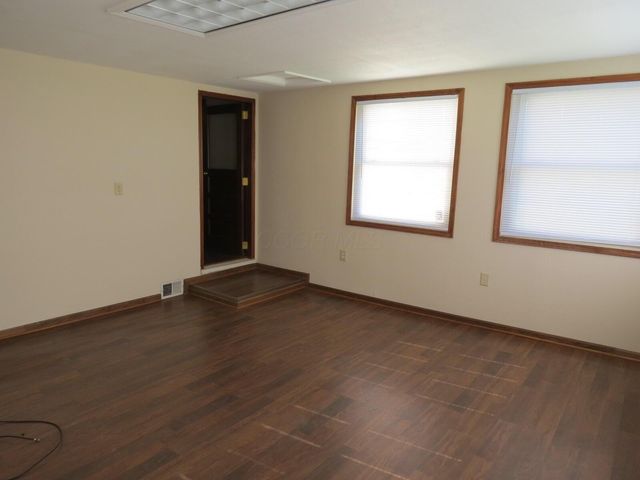 3109 E Old Duvall Court, Lockbourne, OH 43137