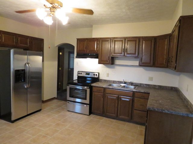 3109 E Old Duvall Court, Lockbourne, OH 43137