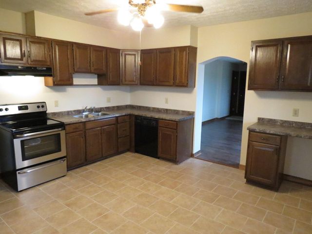 3109 E Old Duvall Court, Lockbourne, OH 43137