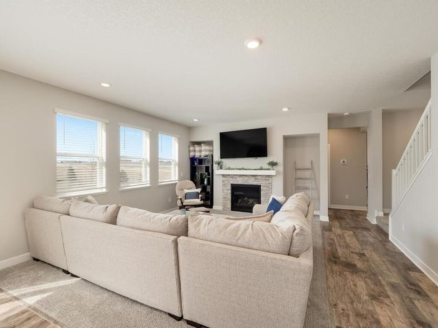 10691 Bent Pine Lane, Woodbury, MN 55129