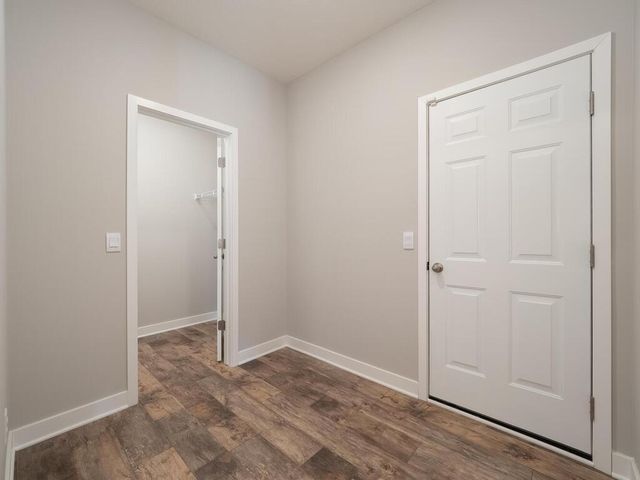 10691 Bent Pine Lane, Woodbury, MN 55129