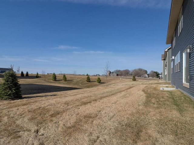 10691 Bent Pine Lane, Woodbury, MN 55129