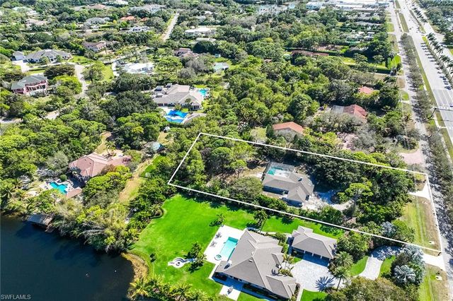 6574 Trail BLVD, Naples, FL 34108