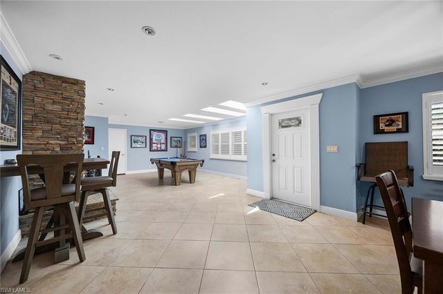 6574 Trail BLVD, Naples, FL 34108