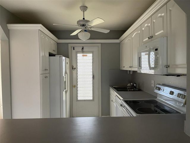 1100 Pine Dr 108, Pompano Beach, FL 33060