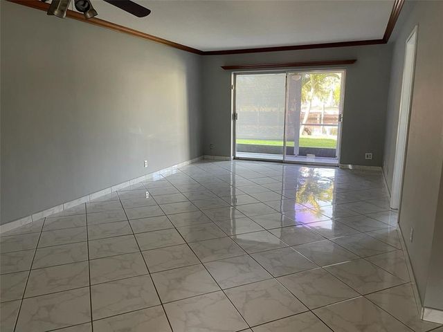 1100 Pine Dr 108, Pompano Beach, FL 33060