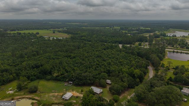 282 Gardner Road, Baxley, GA 31513