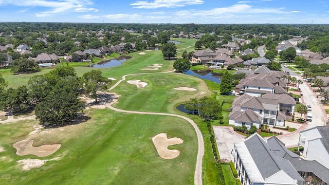19890 Southern Hills Ave, Baton Rouge, LA 70809