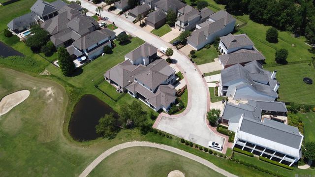 19890 Southern Hills Ave, Baton Rouge, LA 70809