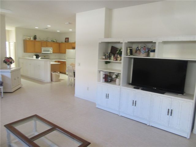 7586 15th Lane, Vero Beach, FL 32966