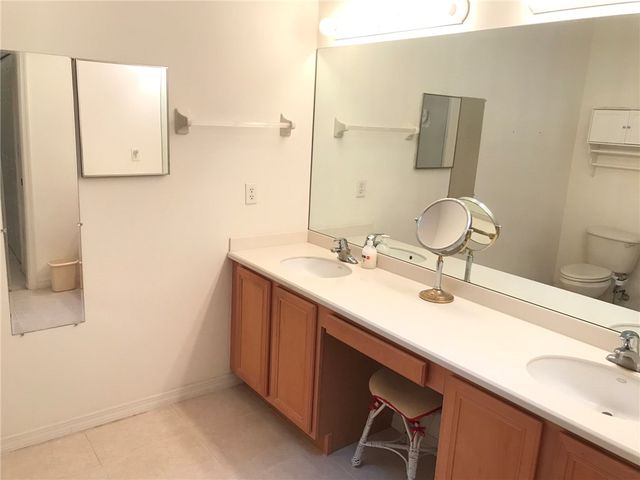 7586 15th Lane, Vero Beach, FL 32966