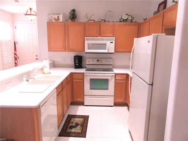 7586 15th Lane, Vero Beach, FL 32966