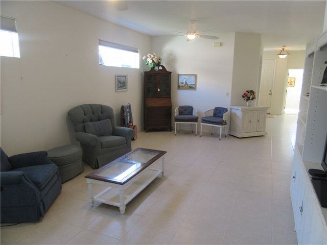 7586 15th Lane, Vero Beach, FL 32966