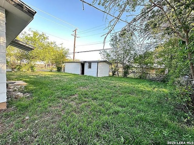 394 ANTON DR, San Antonio, TX 78223