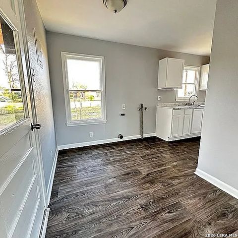 394 ANTON DR, San Antonio, TX 78223