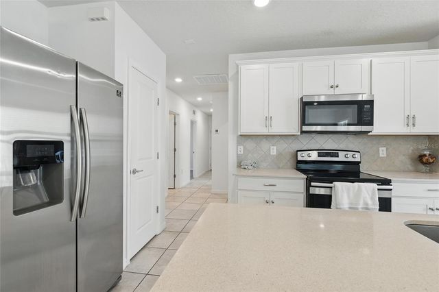 5079 ROYAL POINT AVENUE, Kissimmee, FL 34746