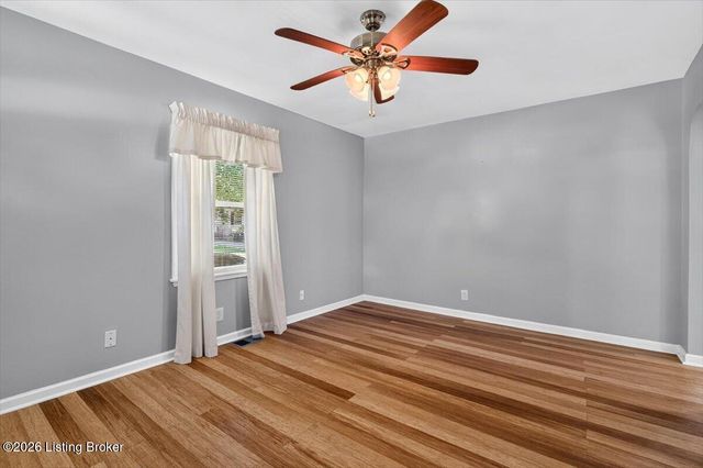 4401 Gatewood Ave, Louisville, KY 40215