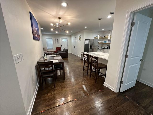 1082 Mayson Turner Road NW, Atlanta, GA 30314