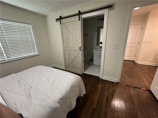 1082 Mayson Turner Road NW, Atlanta, GA 30314