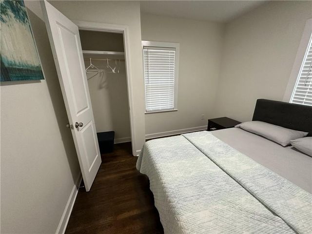 1082 Mayson Turner Road NW, Atlanta, GA 30314