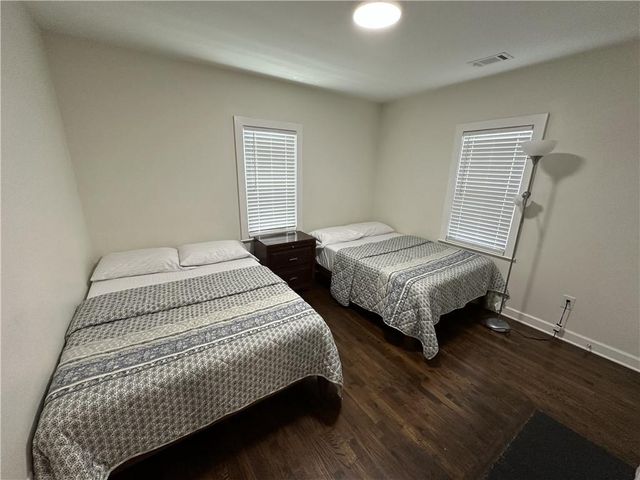 1082 Mayson Turner Road NW, Atlanta, GA 30314