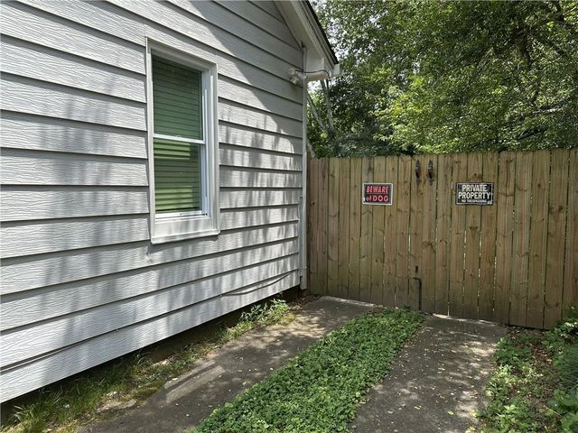 1082 Mayson Turner Road NW, Atlanta, GA 30314