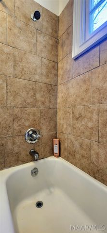 3135 Montezuma Road, Montgomery, AL 36106