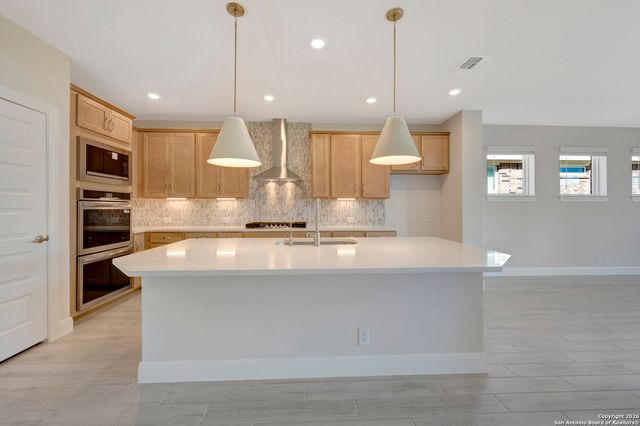 11738 Hackford, San Antonio, TX 78254