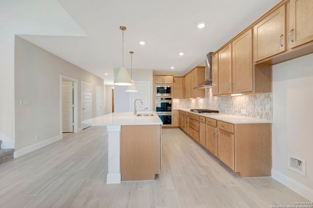 11738 Hackford, San Antonio, TX 78254