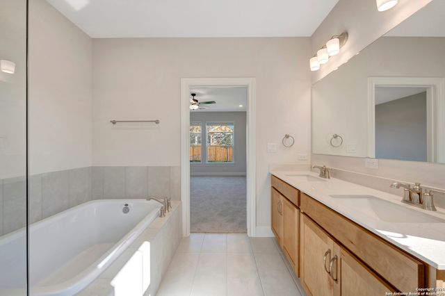 11738 Hackford, San Antonio, TX 78254