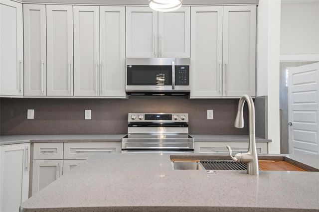 59 LOUISIANA DRIVE B, Palm Coast, FL 32137