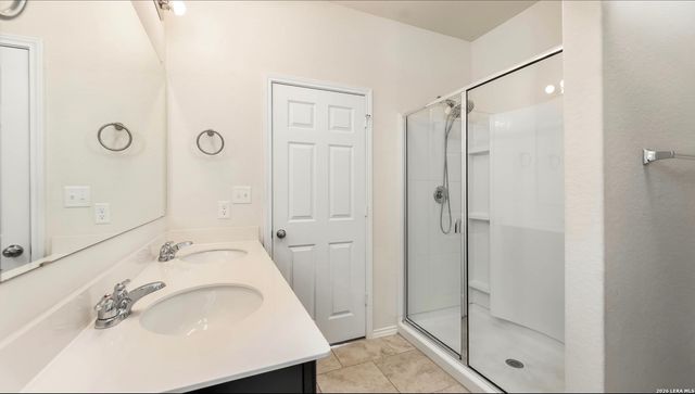 310 Pollock Path, San Antonio, TX 78260